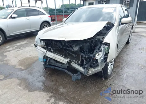 2009 Infiniti M35X z USA, uszkodzony, nr VIN JNKCY01F79M852407